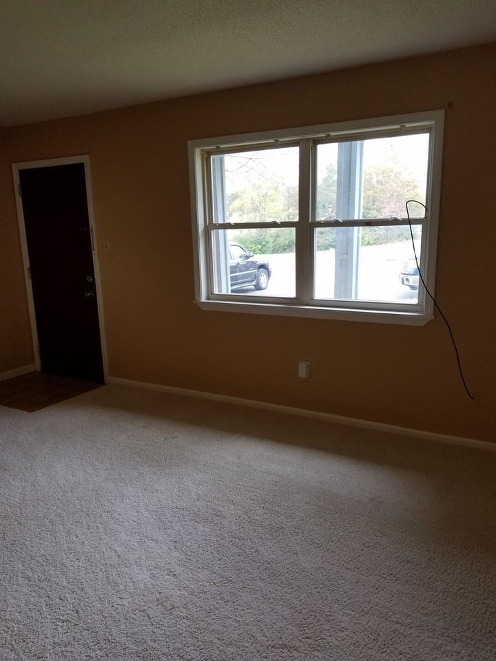 806 Demaret - Photo 3 of 10