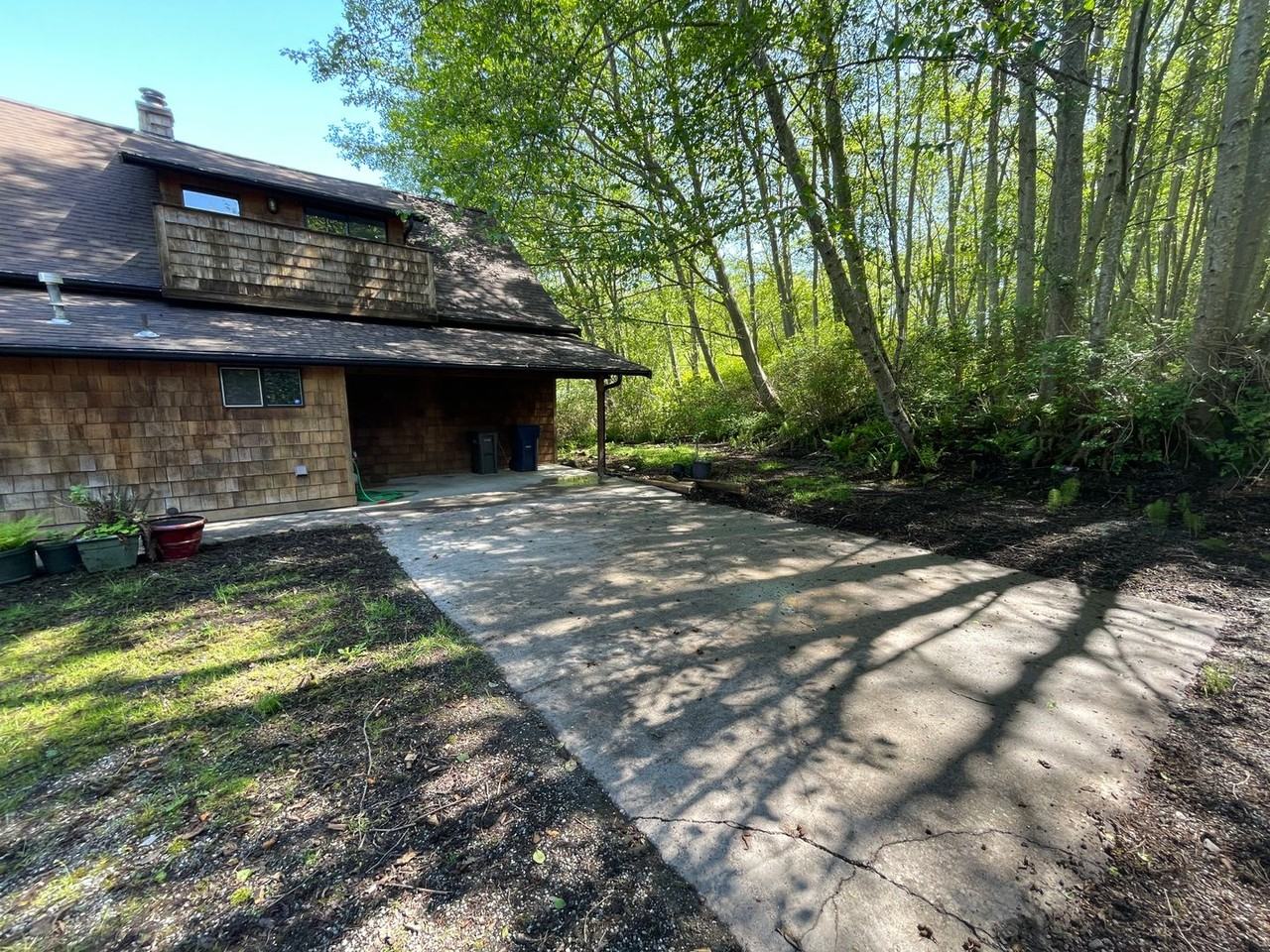7442 Old Brook Ln - Photo 3 of 29