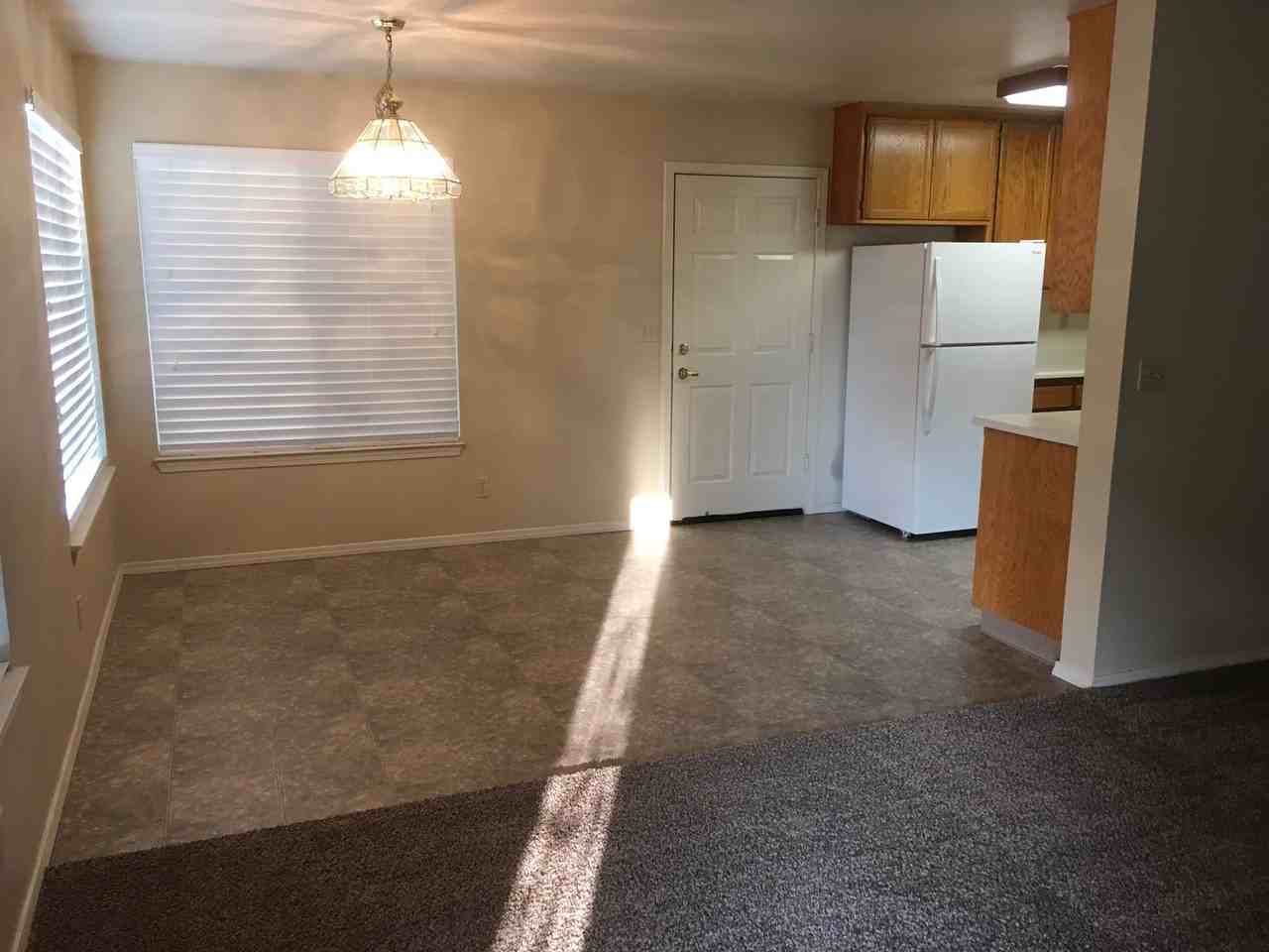 4463 Lynbrook Loop - Photo 3 of 12