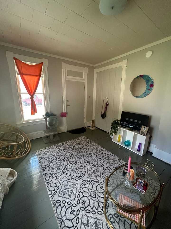 614 N. Campbell Street - Photo 2 of 5