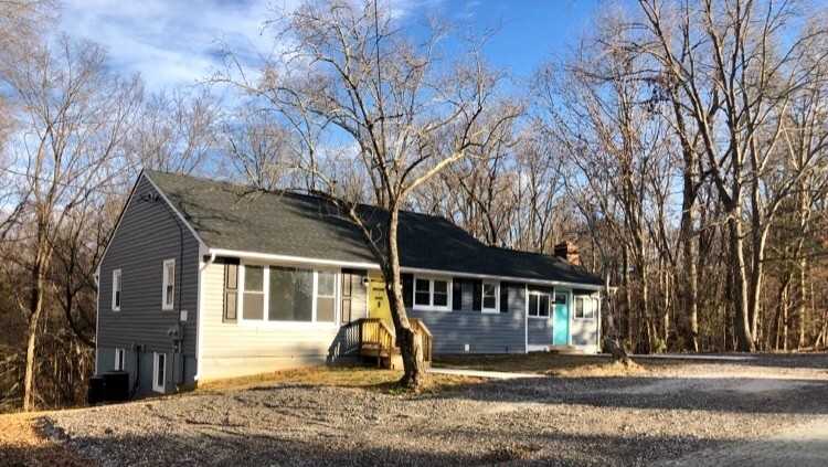 1508 Noblin Drive - Photo 2 of 16