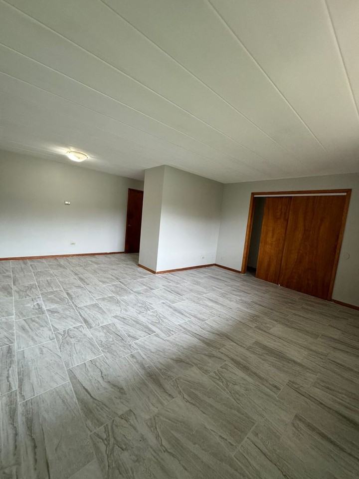 18217 Exchange Ave. - Photo 3 of 8