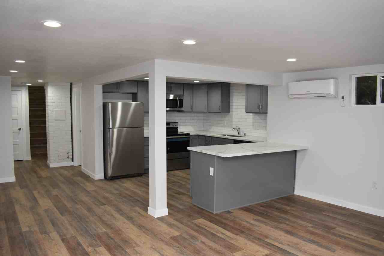 3127 - Photo 3 of 15