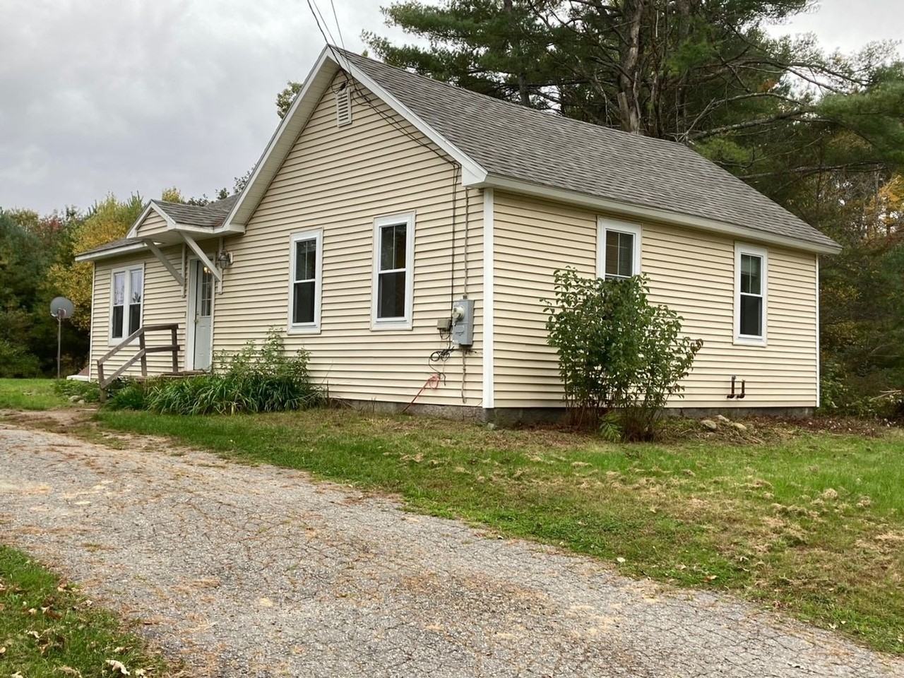 1348 Hinckley Rd