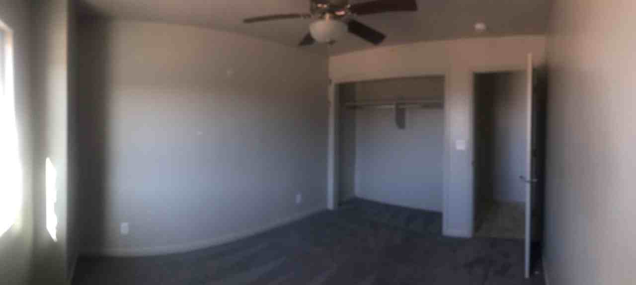 1009 E 4090 S - Photo 5 of 6