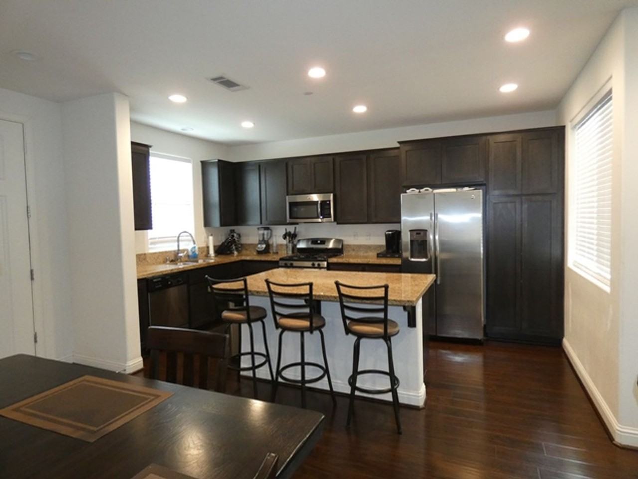 1973 Sterling Pl - Photo 2 of 19