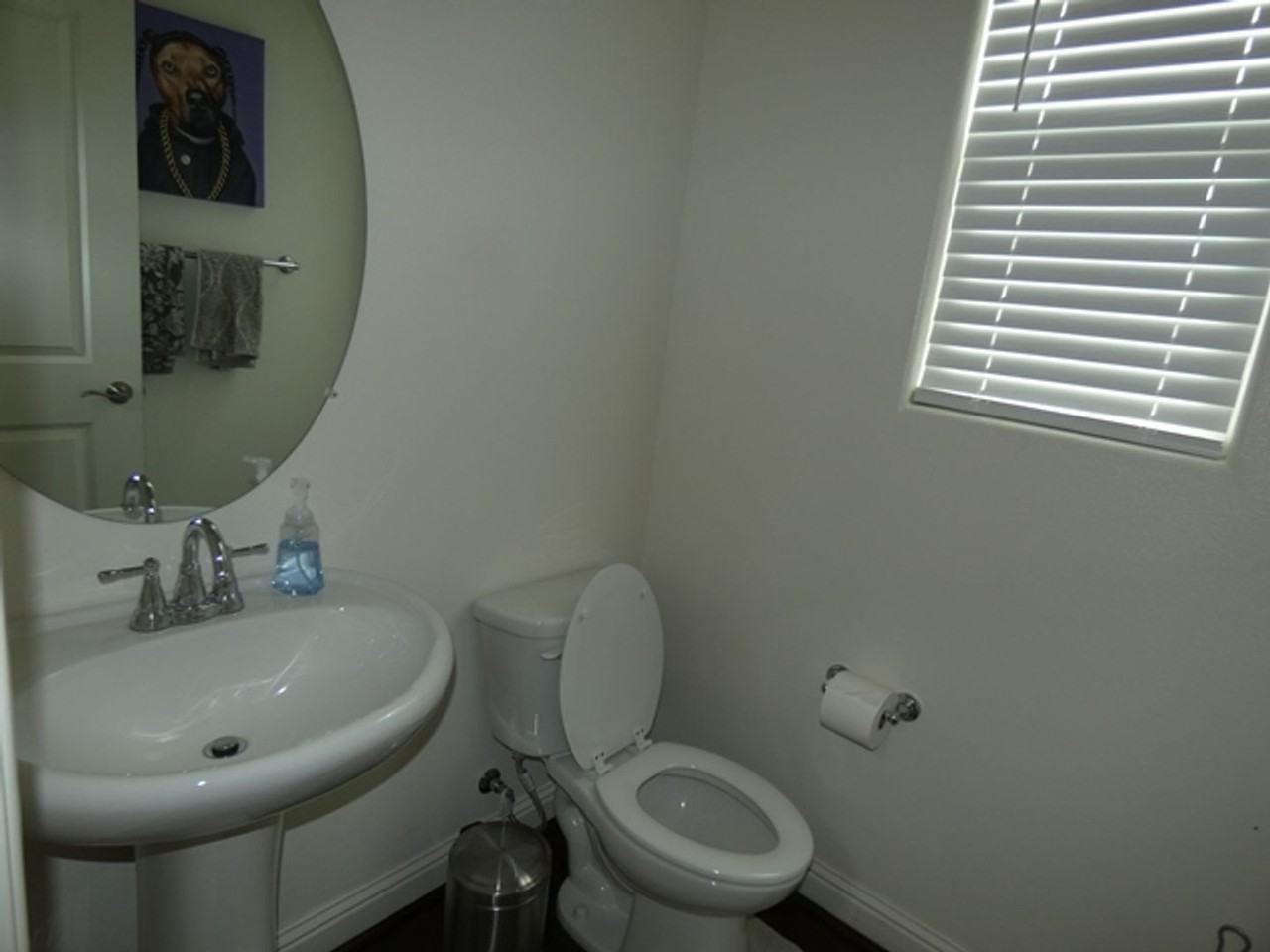 1973 Sterling Pl - Photo 5 of 19