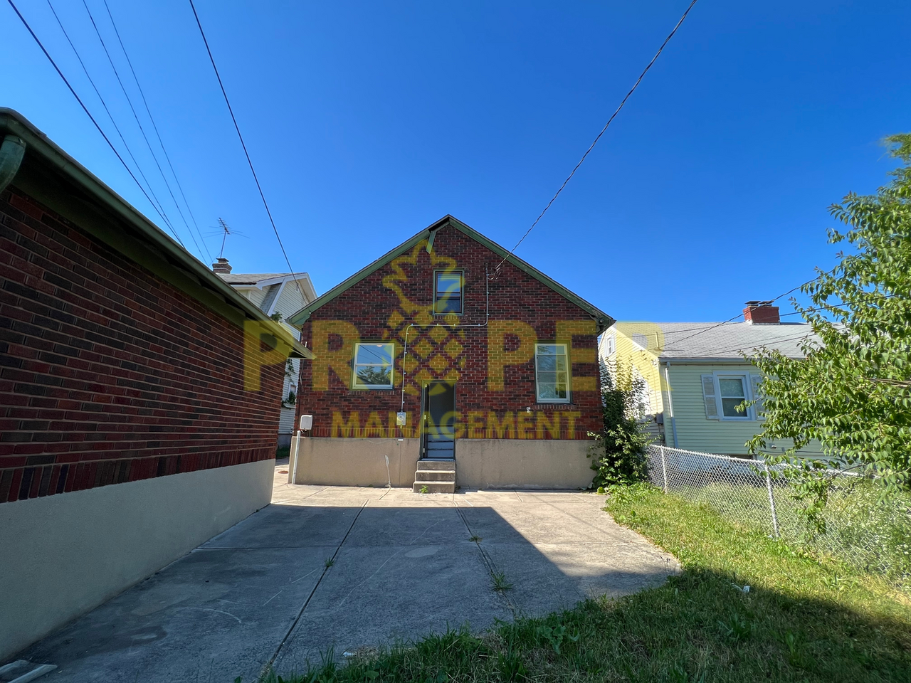 70 E Hillcrest Ave - Photo 3 of 15