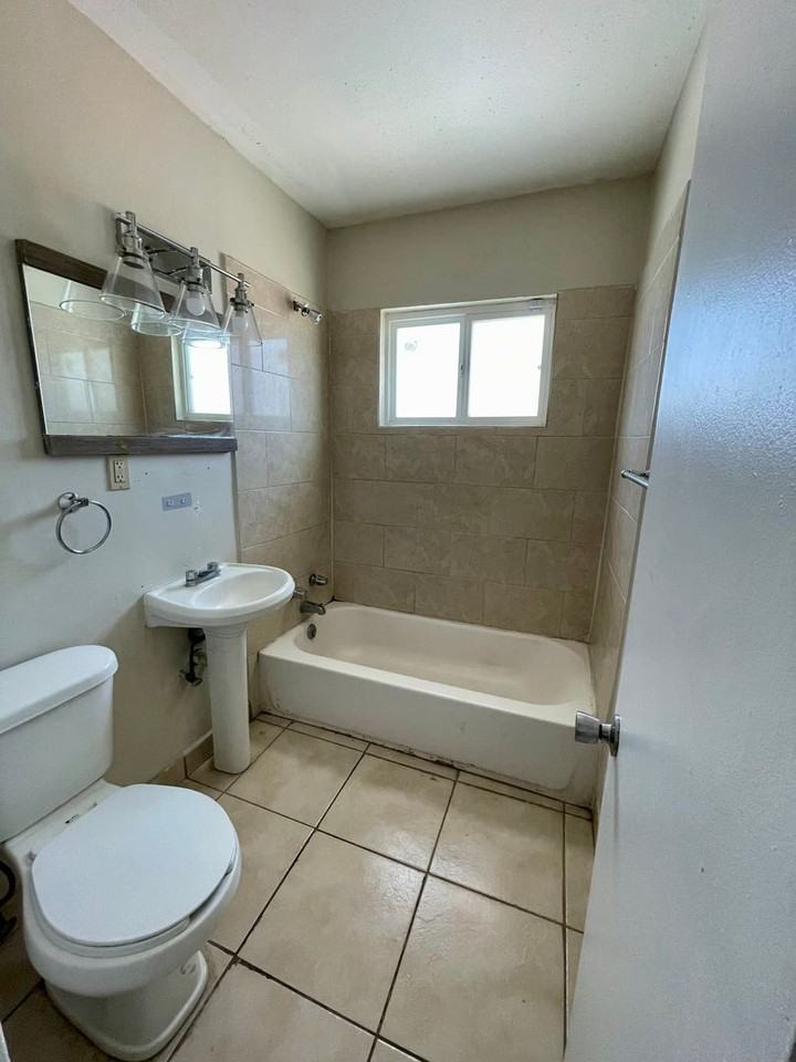 5126 Trowbridge Drive - Photo 4 of 5