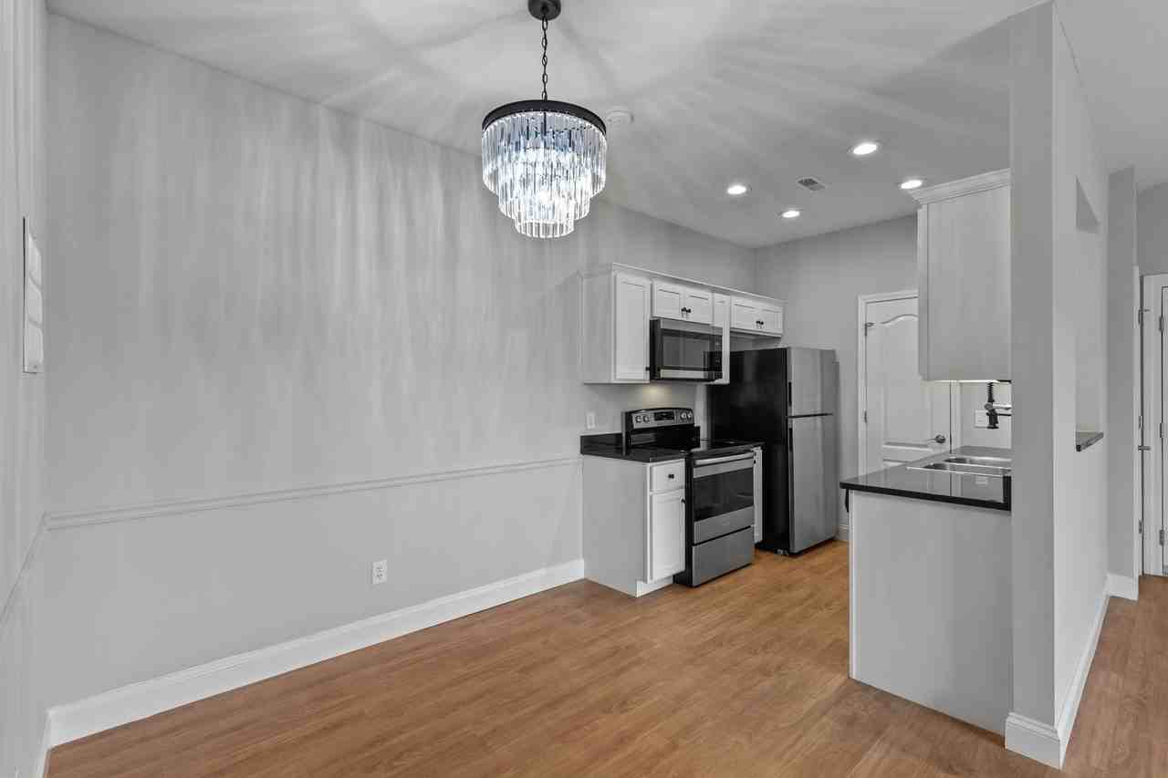 Anic Estates Apartments - Photo 2 of 37