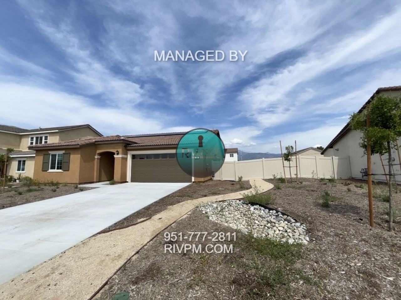 365 White Gate Place - Photo 3 of 26