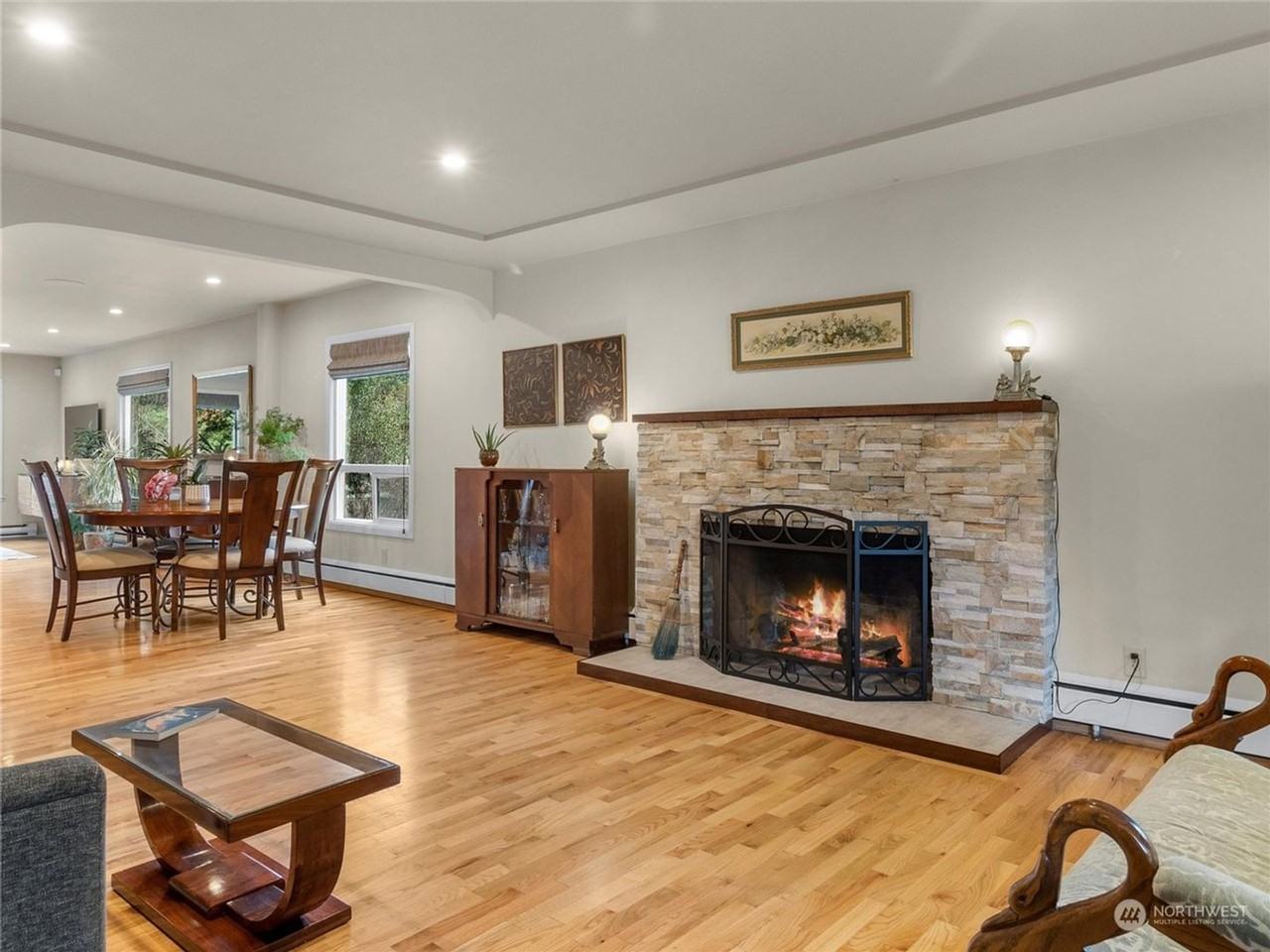 2120 Coleman Ave Nw - Photo 4 of 18