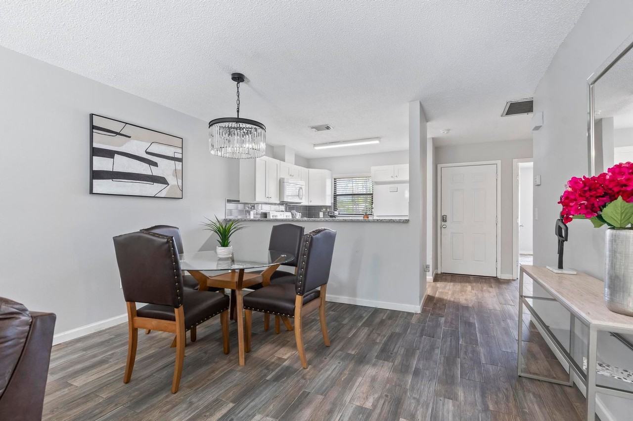 1 Brittany Ln - Photo 7 of 37