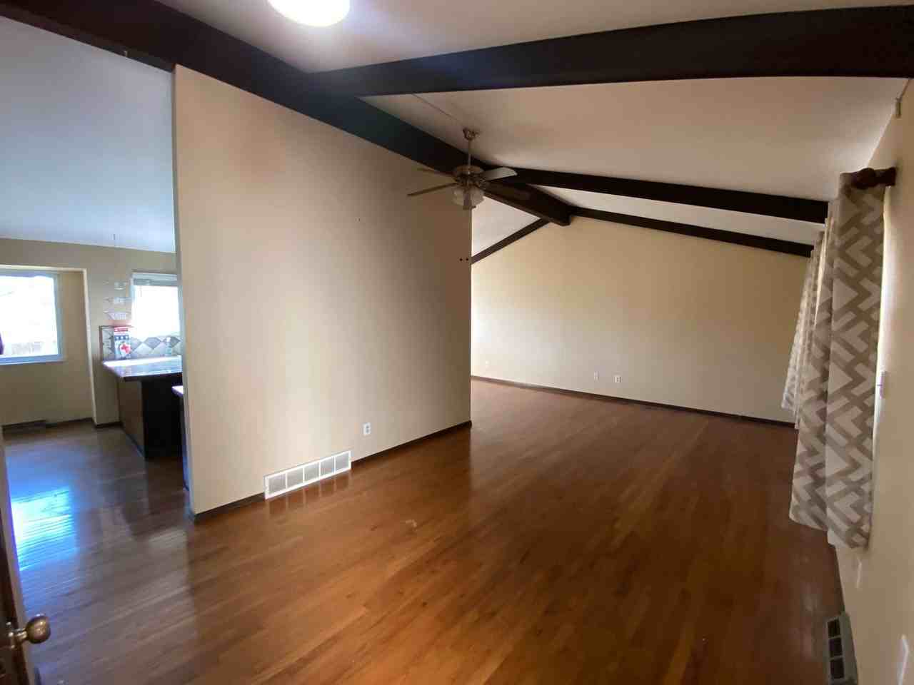 1632 S Macon St - Photo 4 of 32