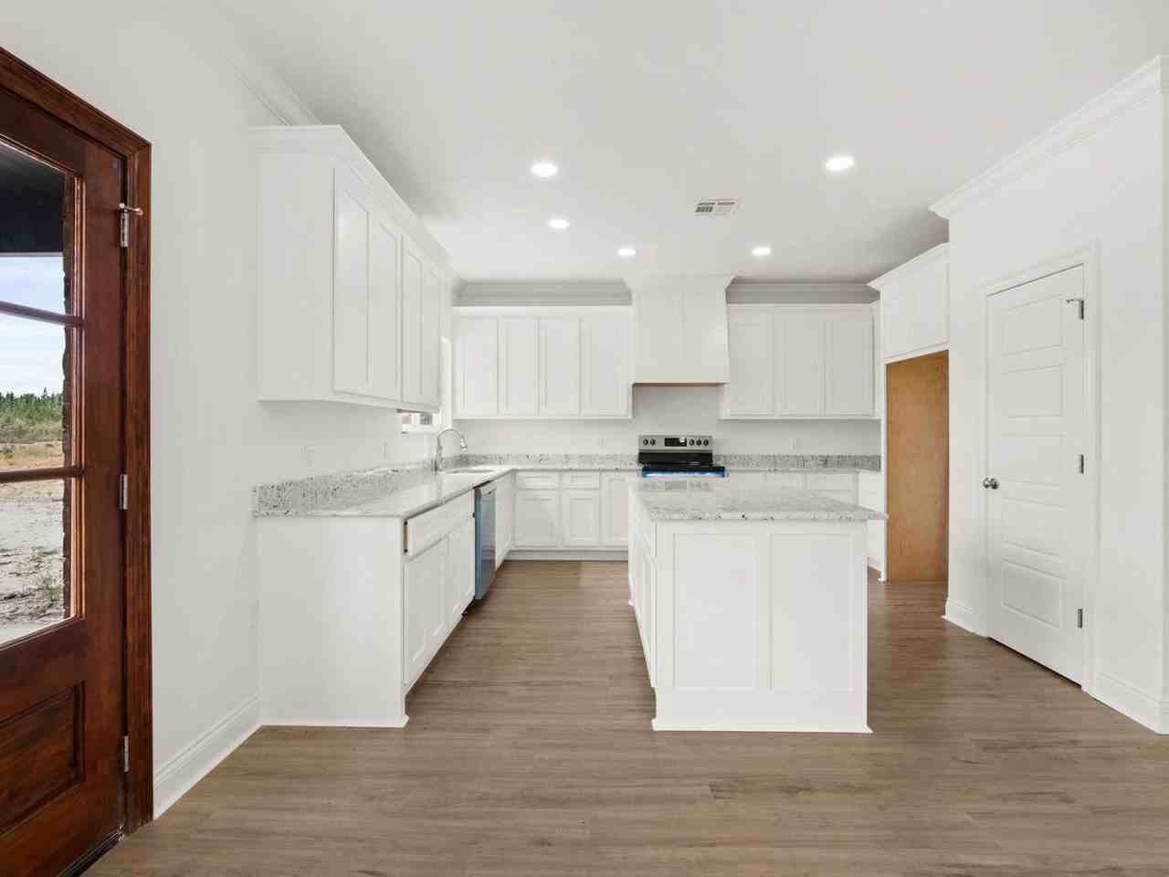 748 Lockhart Cutoff Rd - Photo 6 of 18