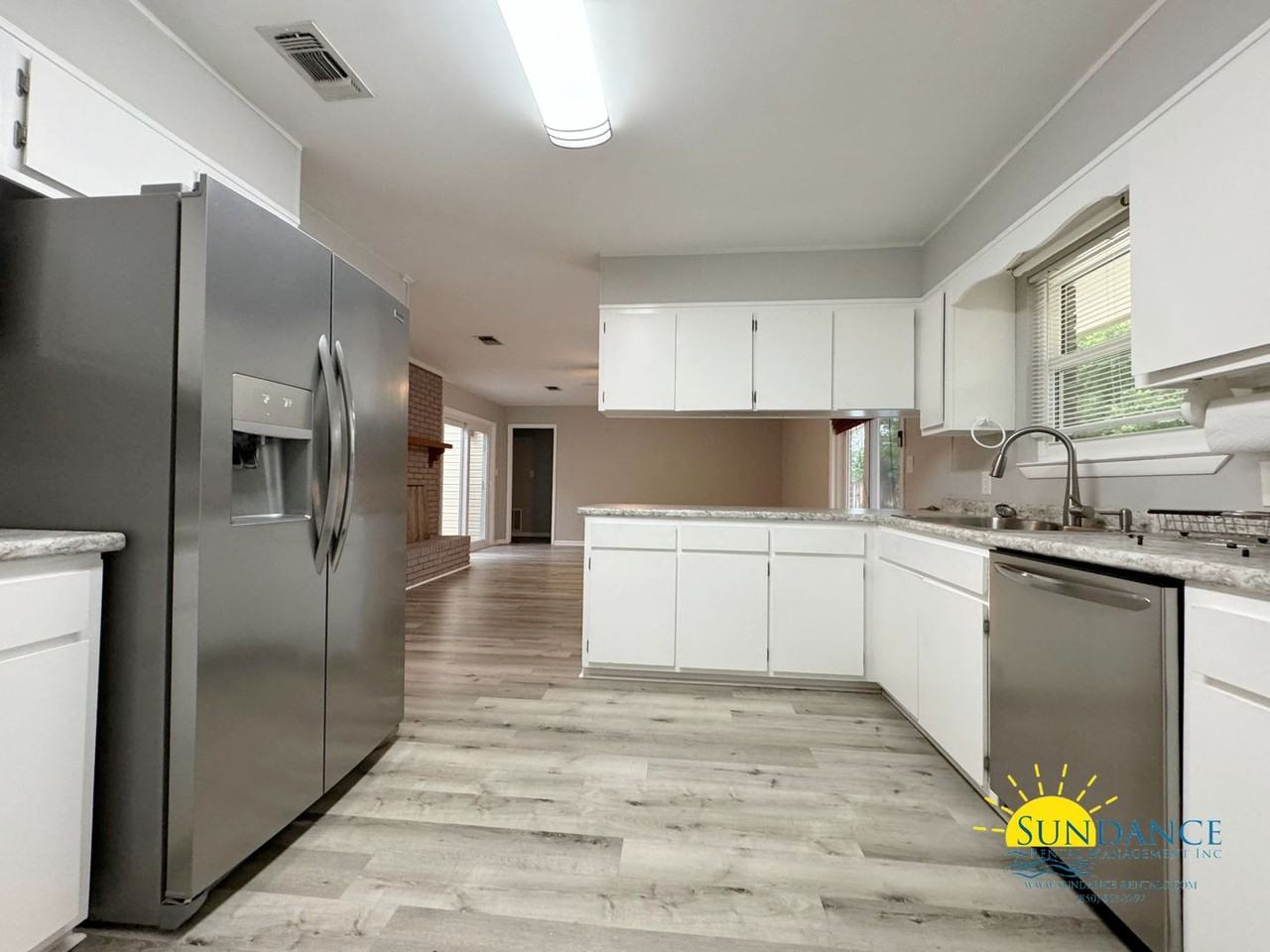 504 Sioux Cir - Photo 5 of 25