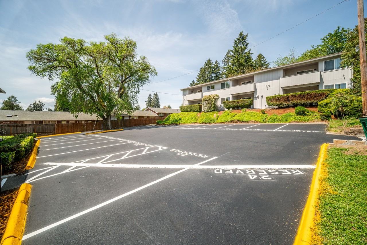 Oak Ridge - Photo 2 of 24