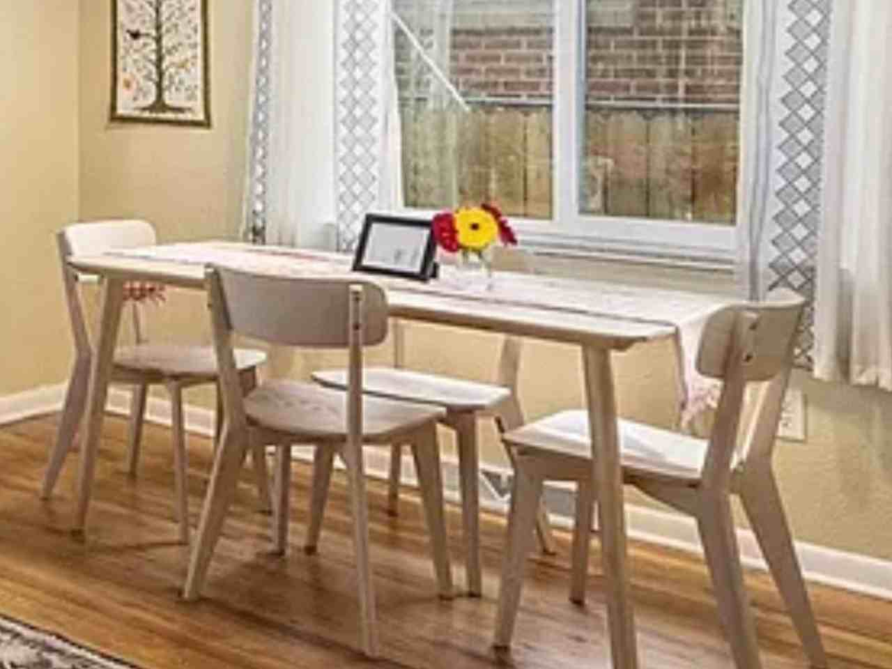 3351 Jasmine St - Photo 3 of 12