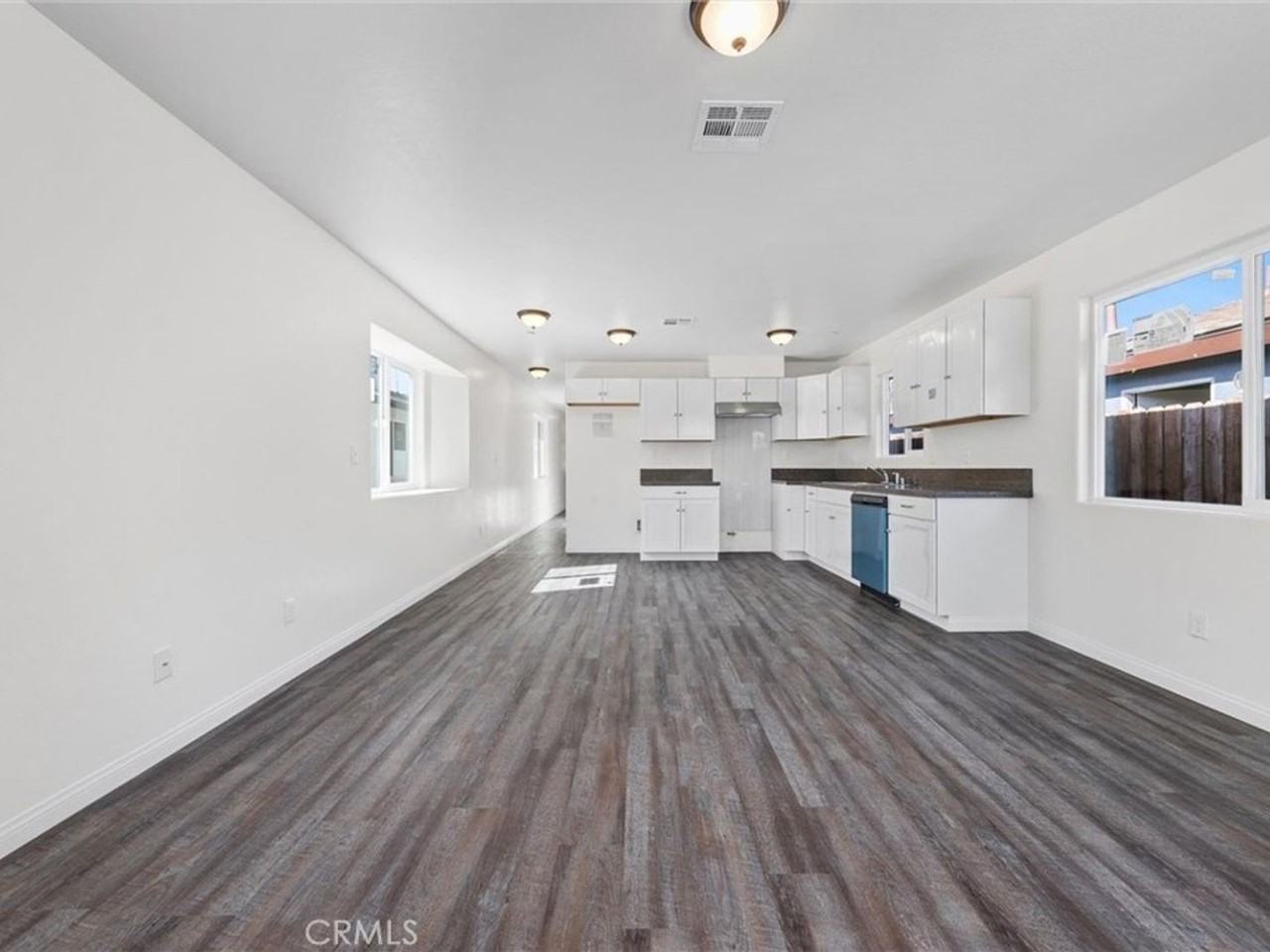 6 S Owens St - Photo 3 of 17