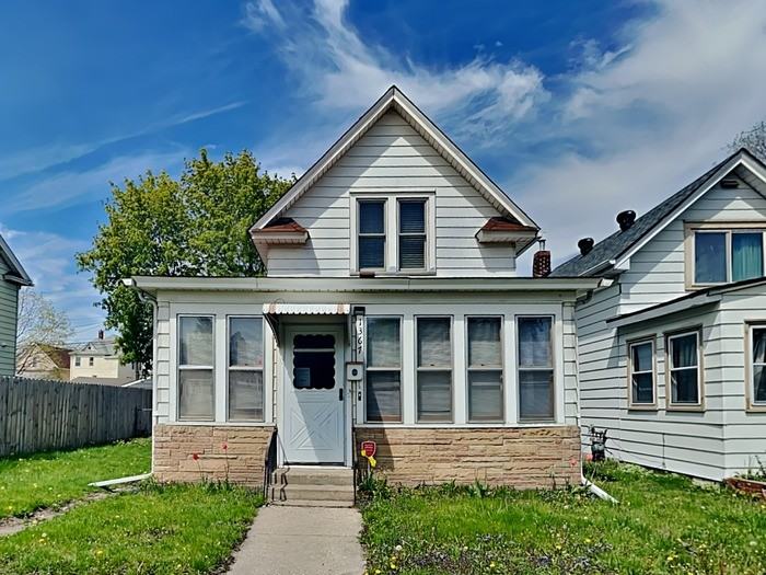 1367 Minnehaha Ave E - Photo 2 of 22