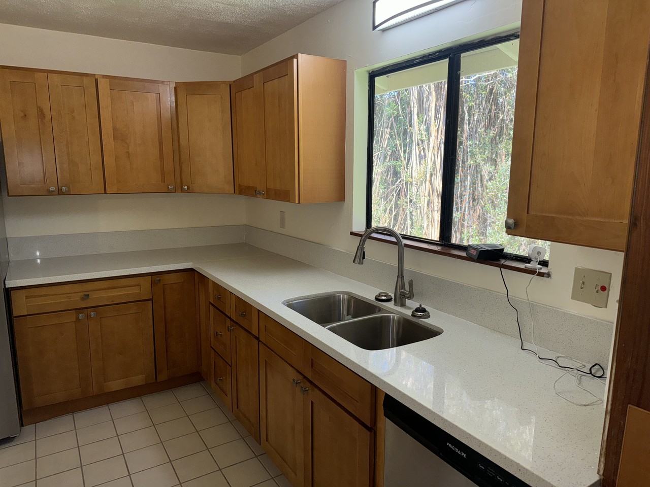 Haumalu St & Kaawale St - Photo 7 of 17