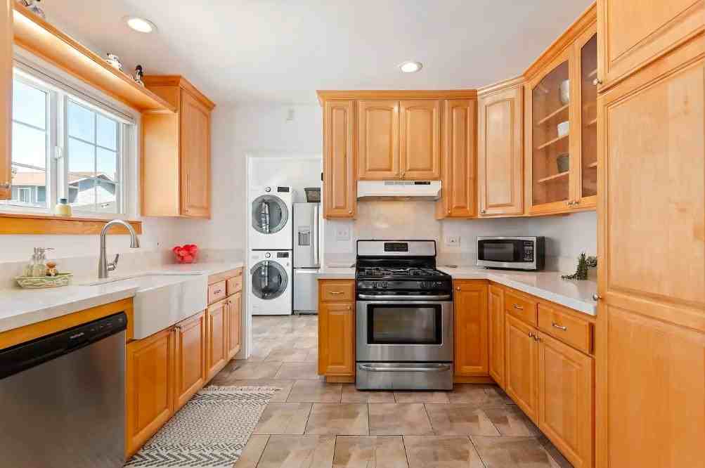 1008 Carpinteria St #NA - Photo 7 of 23