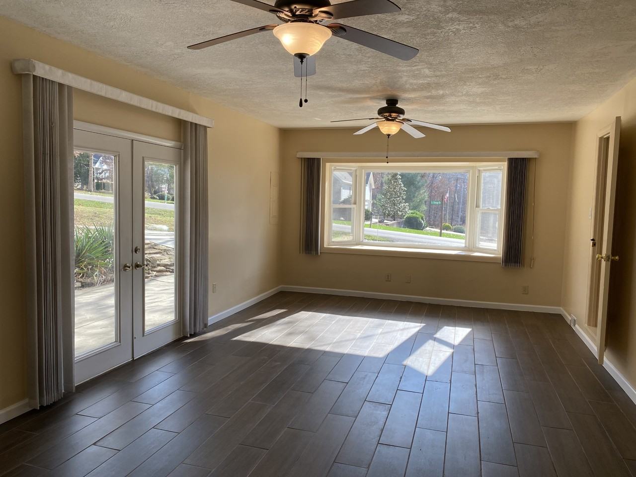 313 Saint George Dr #NA - Photo 5 of 13