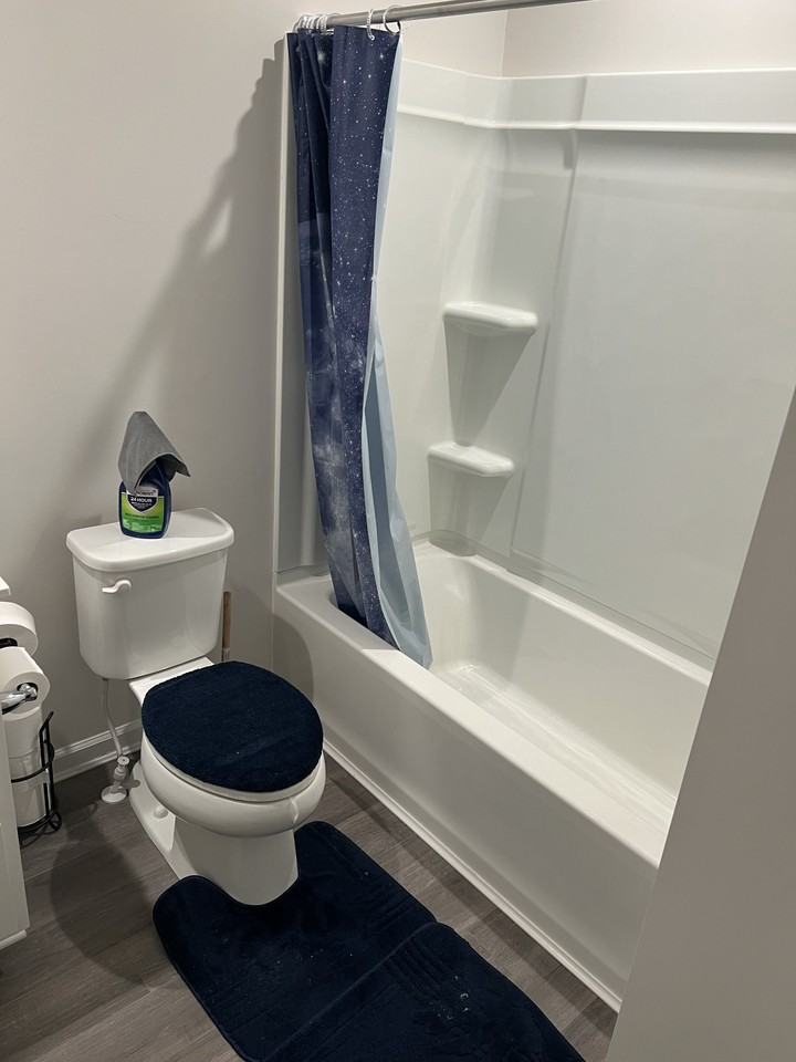 27003 Greenleaf Dr #NA - Photo 3 of 8