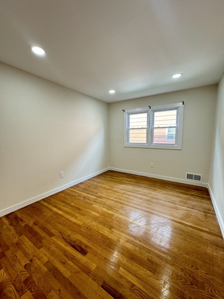 234 Lakewood Drive #1 - Photo 6 of 12