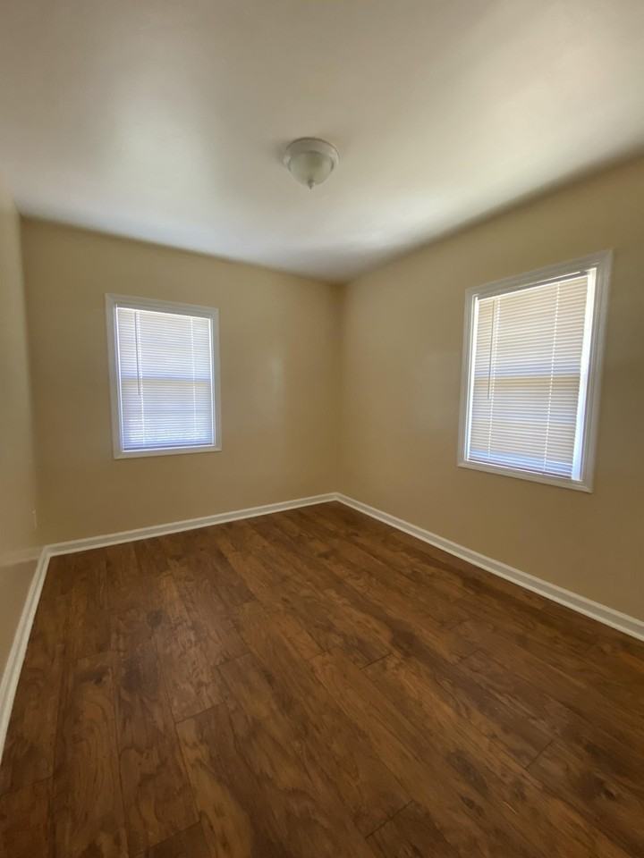 1766 Linda Ave #1 - Photo 3 of 7