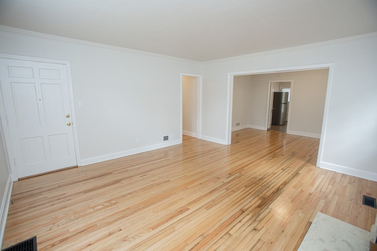 1628 W Main St #B - Photo 4 of 23