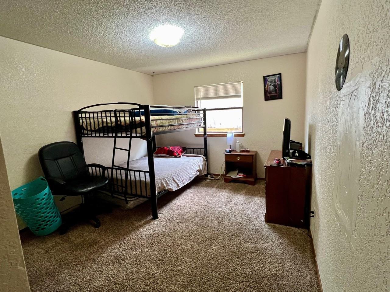 12405 Bannockburn Pl #1 - Photo 6 of 10