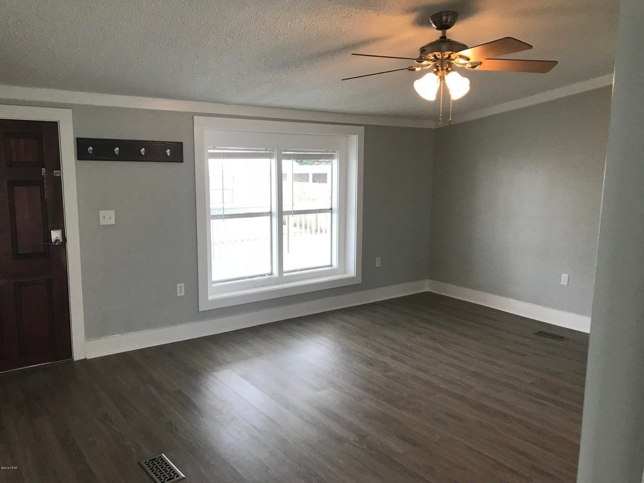 219 Venado Pl #1 - Photo 2 of 10