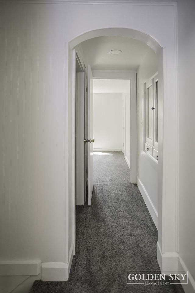 216 S Dill St #1 - Photo 6 of 7