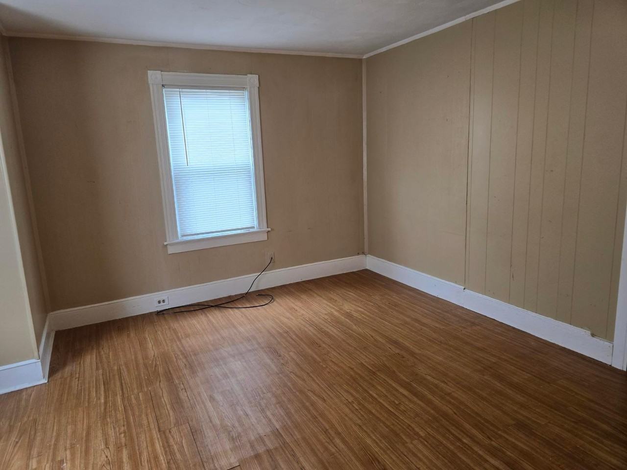 394 Metacom Ave #1 - Photo 5 of 8