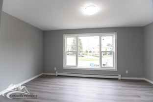 18 Louella Cres #1 - Photo 1 of 1