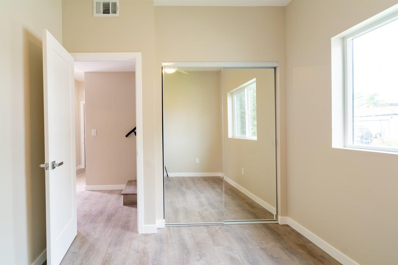 4929 College Ave #1 - Photo 7 of 30