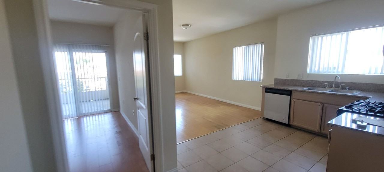 Hart Plaza - Photo 2 of 8