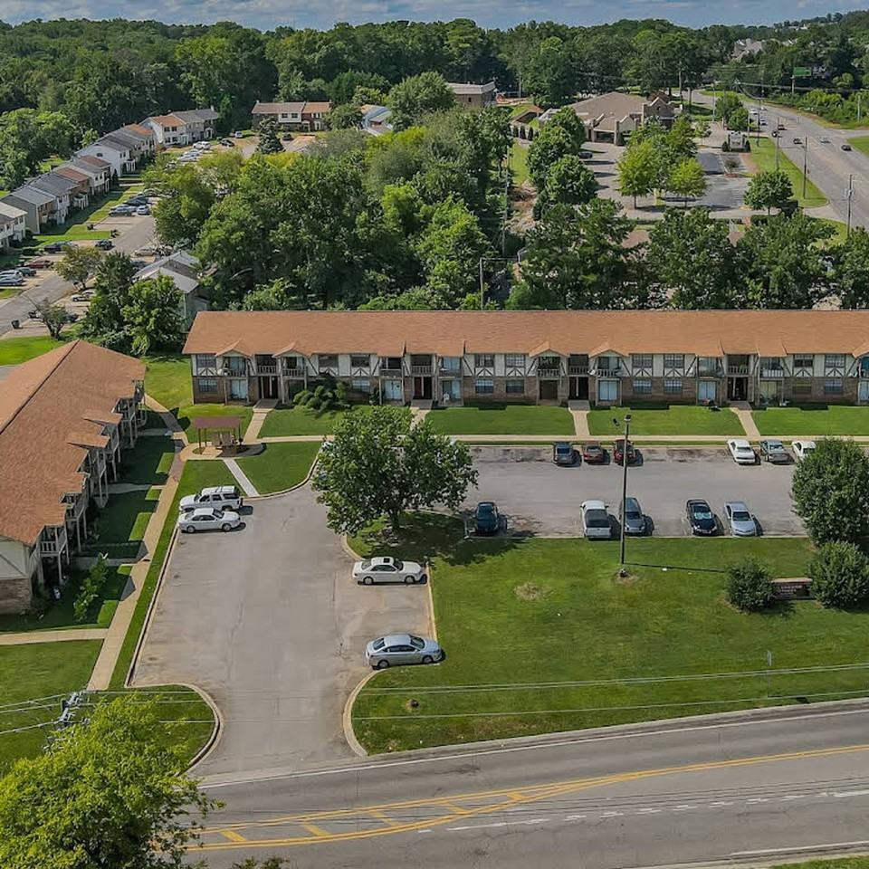 Clay Chalkville Apartments - Photo 2 of 20