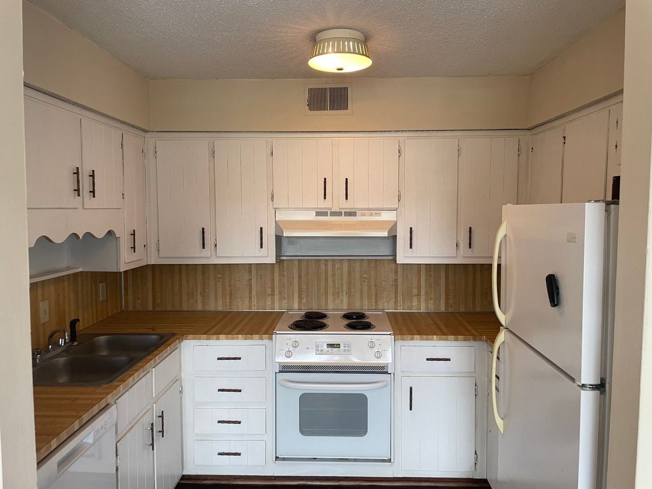 Clay Chalkville Apartments - Photo 4 of 20