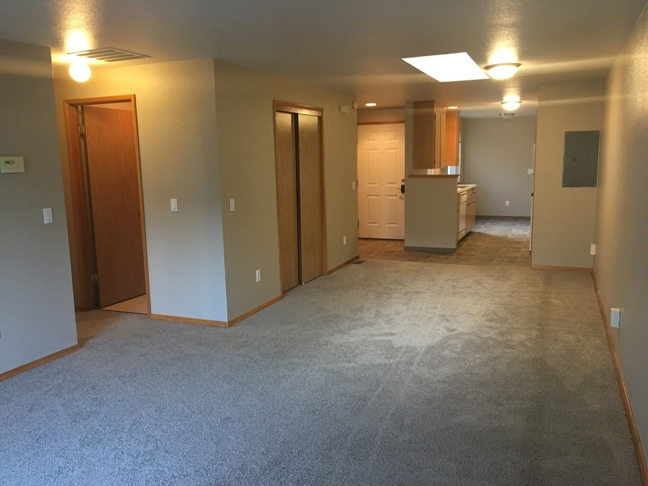 Eburg1507 - Photo 2 of 27