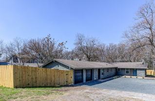 5706 Gloucester Ln - Photo 1 of 1