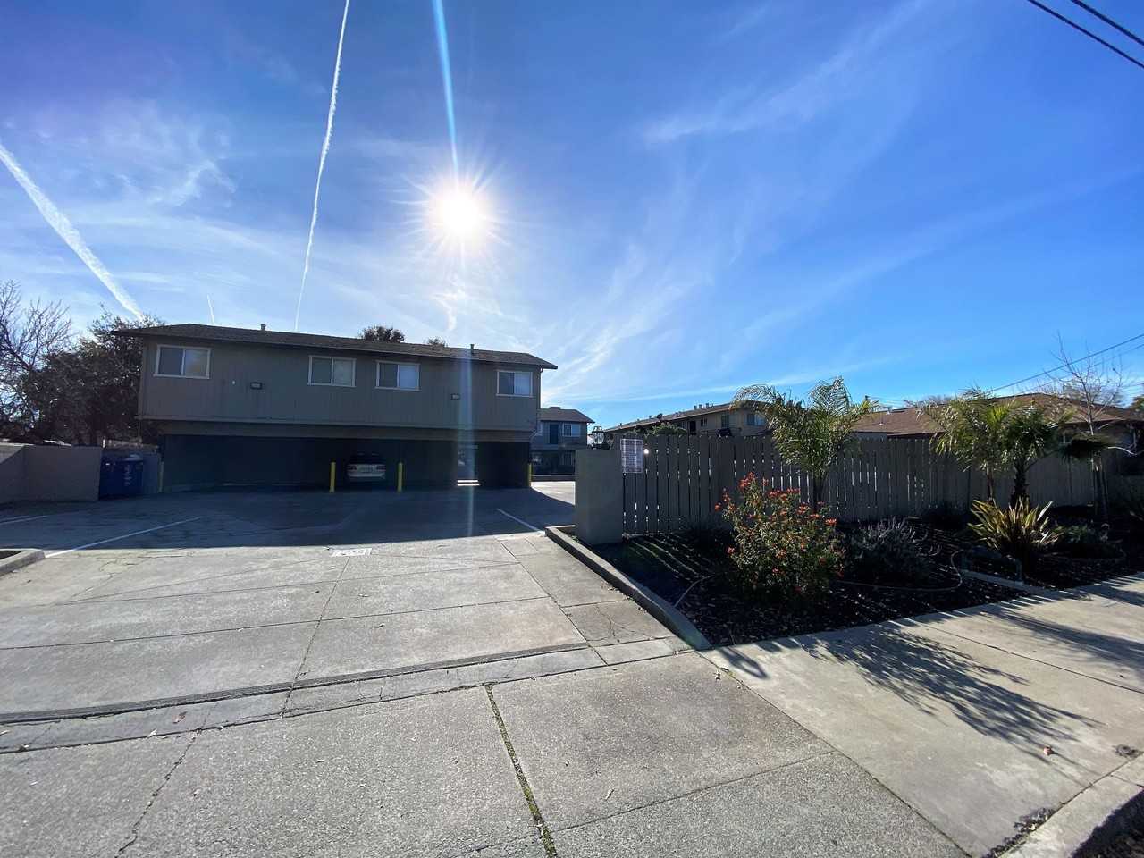 Available Apartments at Lawton Street, Antioch, CA - Photo 2 of 3