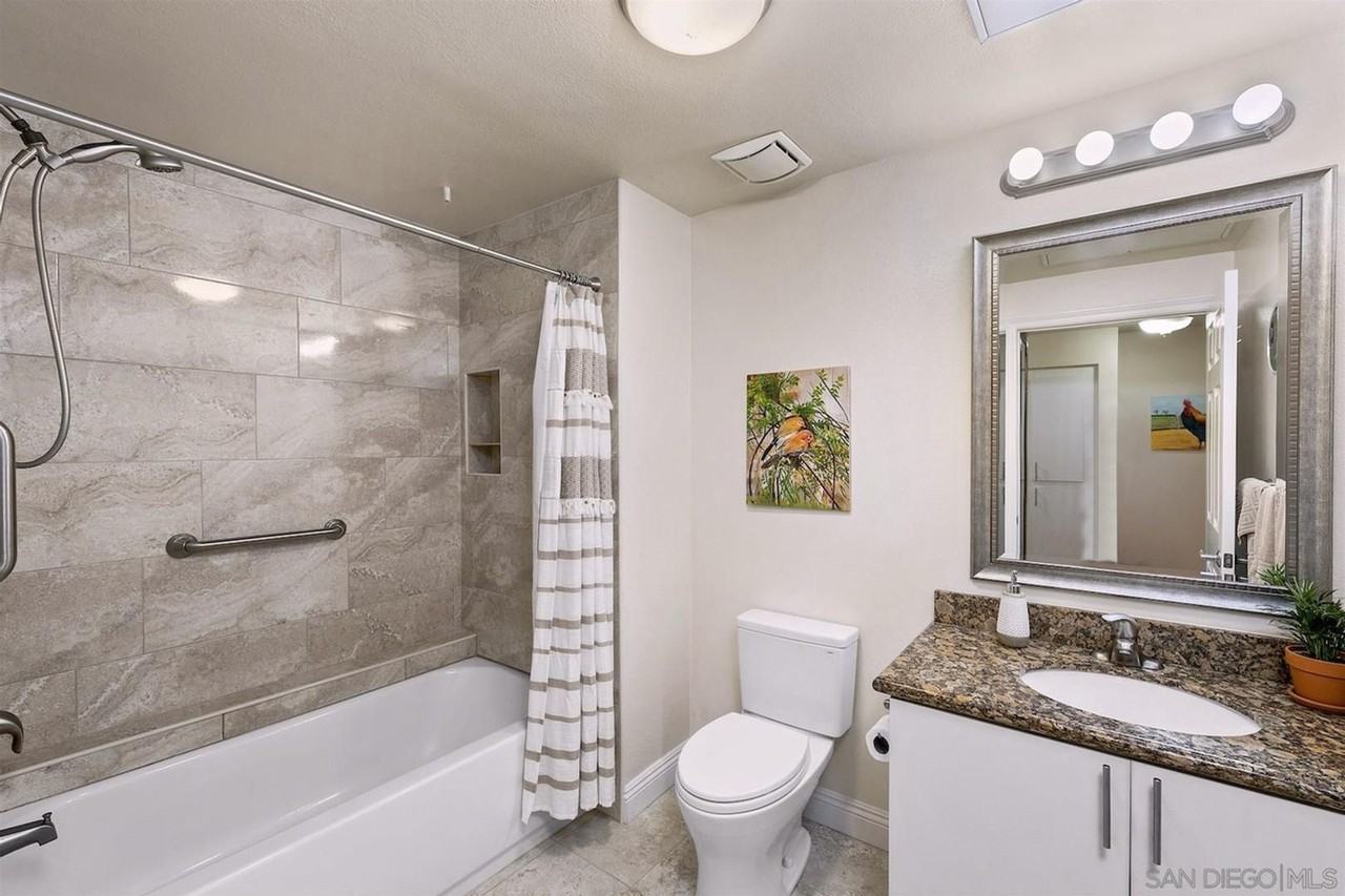 1480 Broadway #2213 - Photo 5 of 17