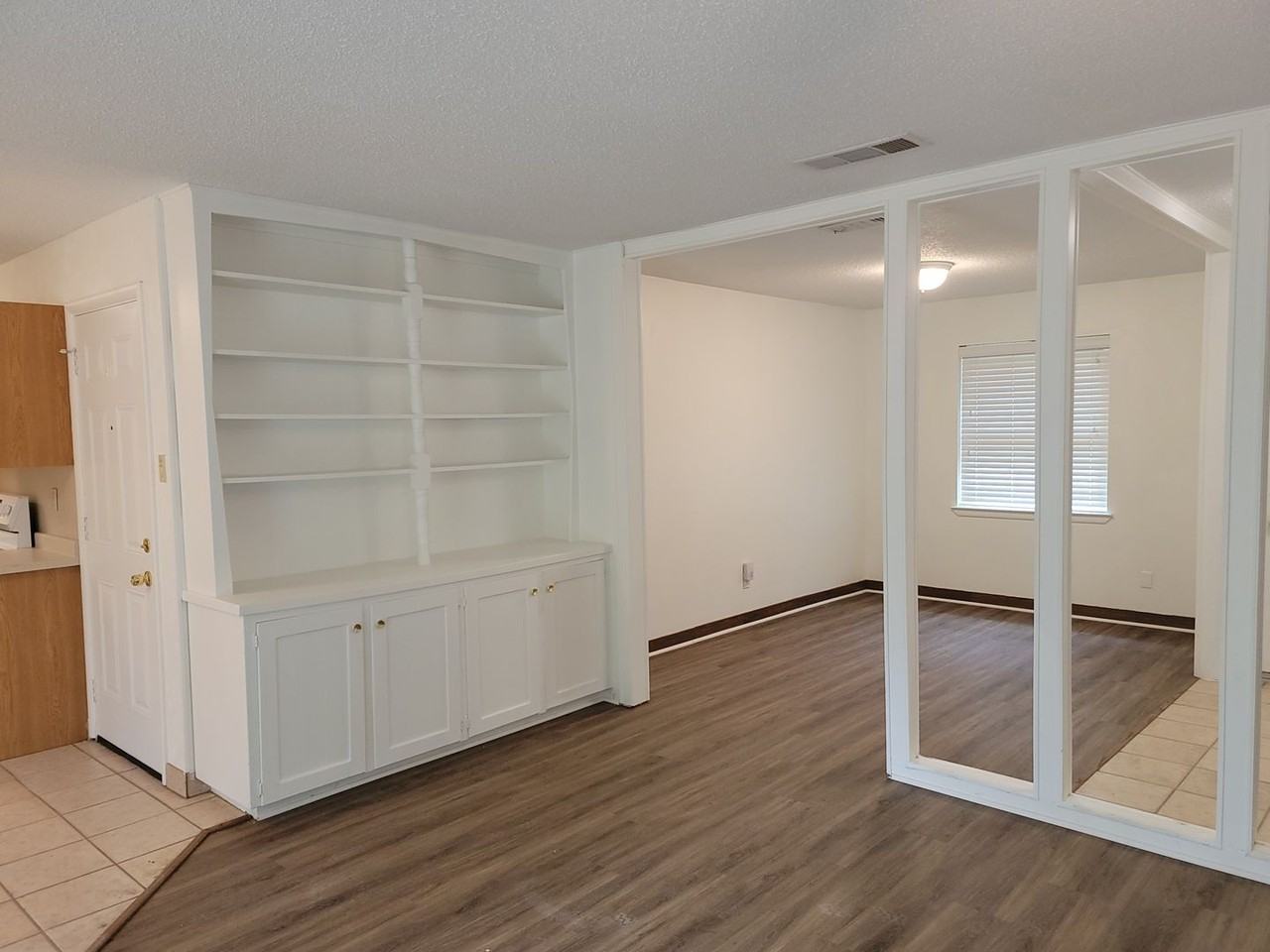 1000 Springdale Rd - Photo 2 of 36