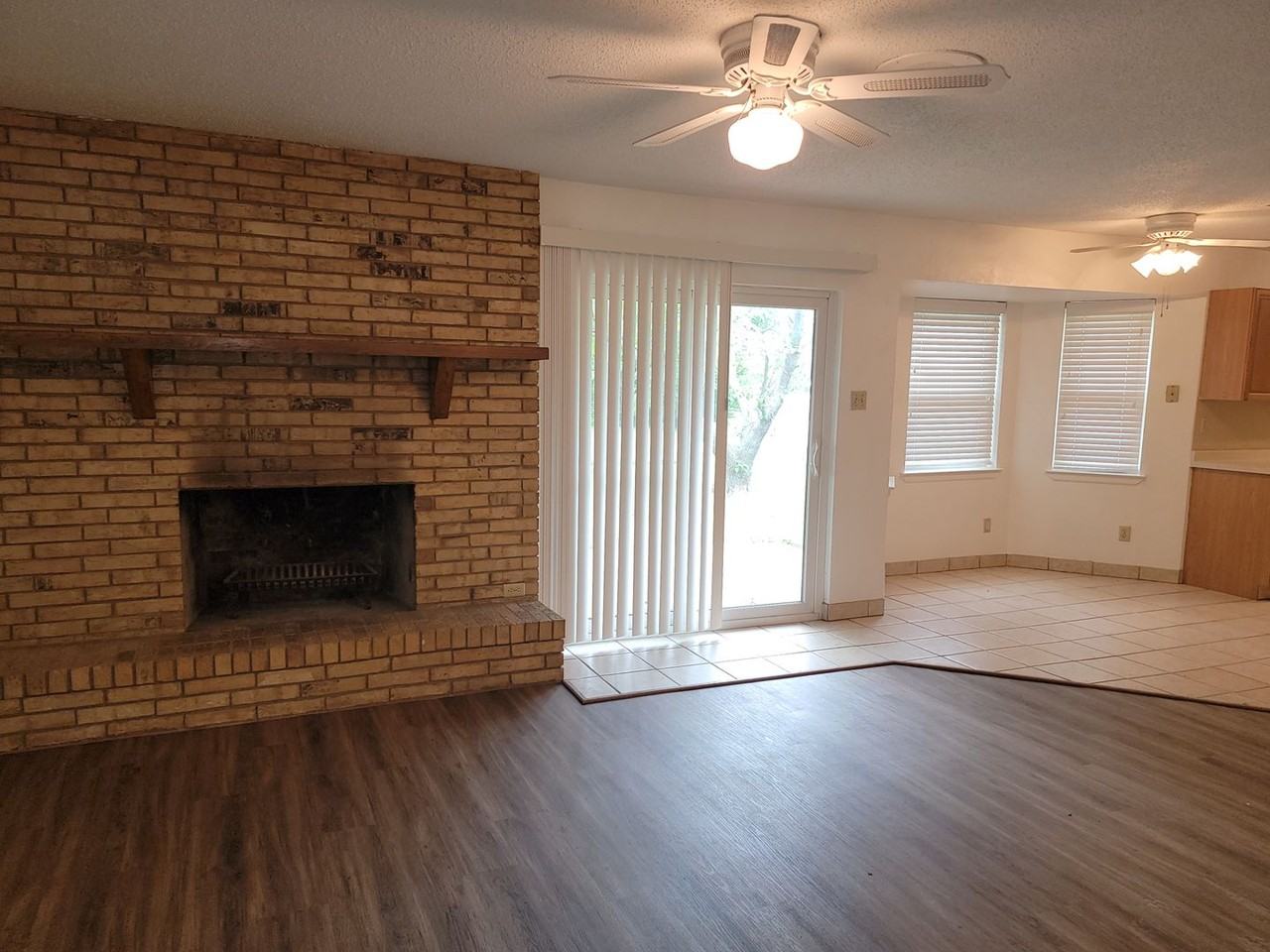 1000 Springdale Rd - Photo 4 of 36