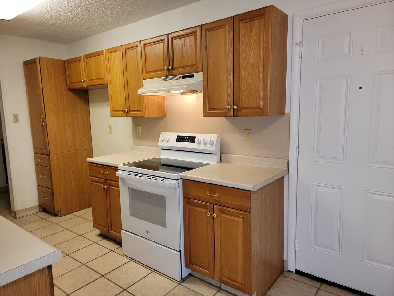 1000 Springdale Rd - Photo 7 of 36