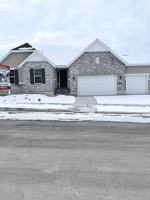 featured image of 5667 N Parkview Dr