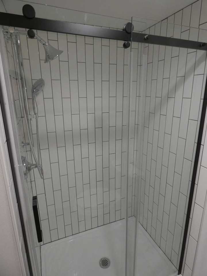 319 E 6th St Unit B - Photo 6 of 20