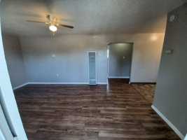 featured image of 2311 Laramie Ln